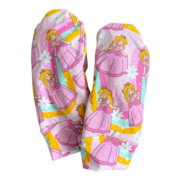 Princess Peach Mittens