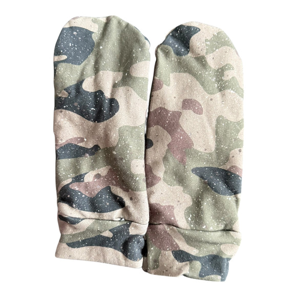 Adult Camo Mittens